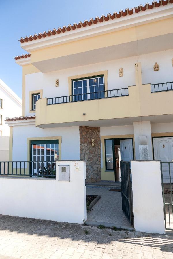 Ocean Breeze Villa Atouguia Da Baleia Eksteriør bilde